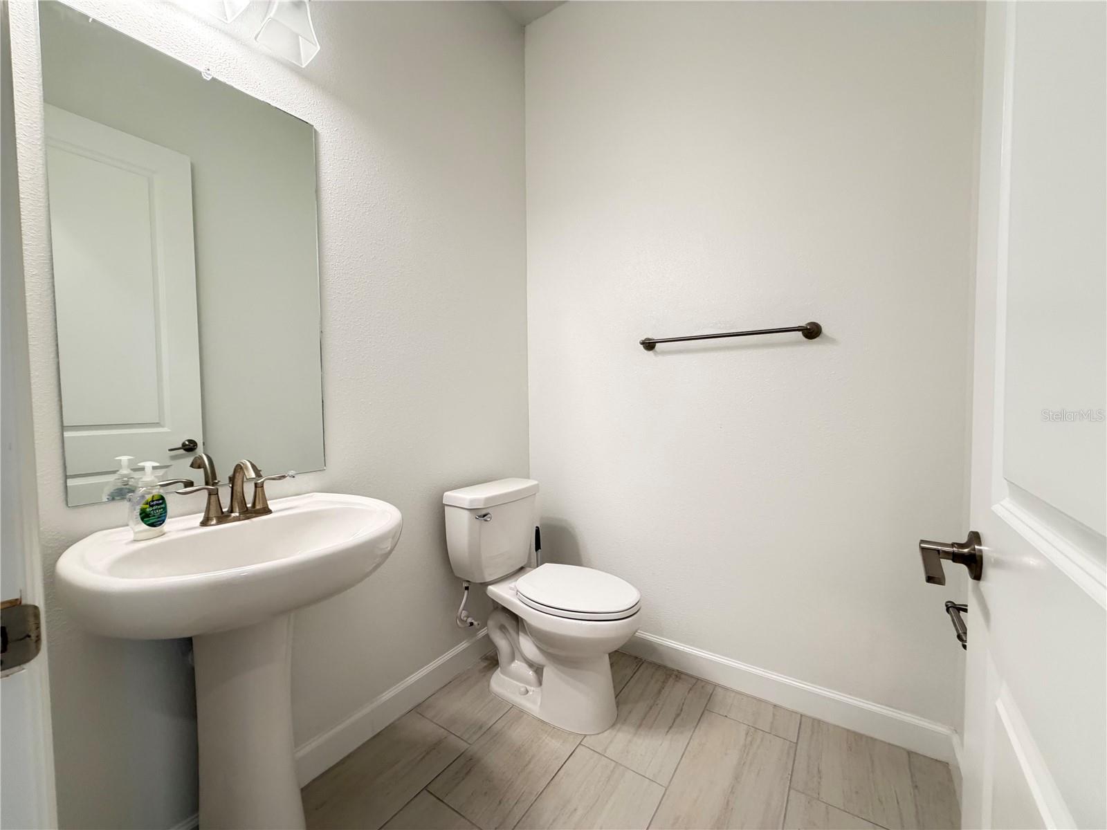 17165 SCUBA CREST ST — photo 38