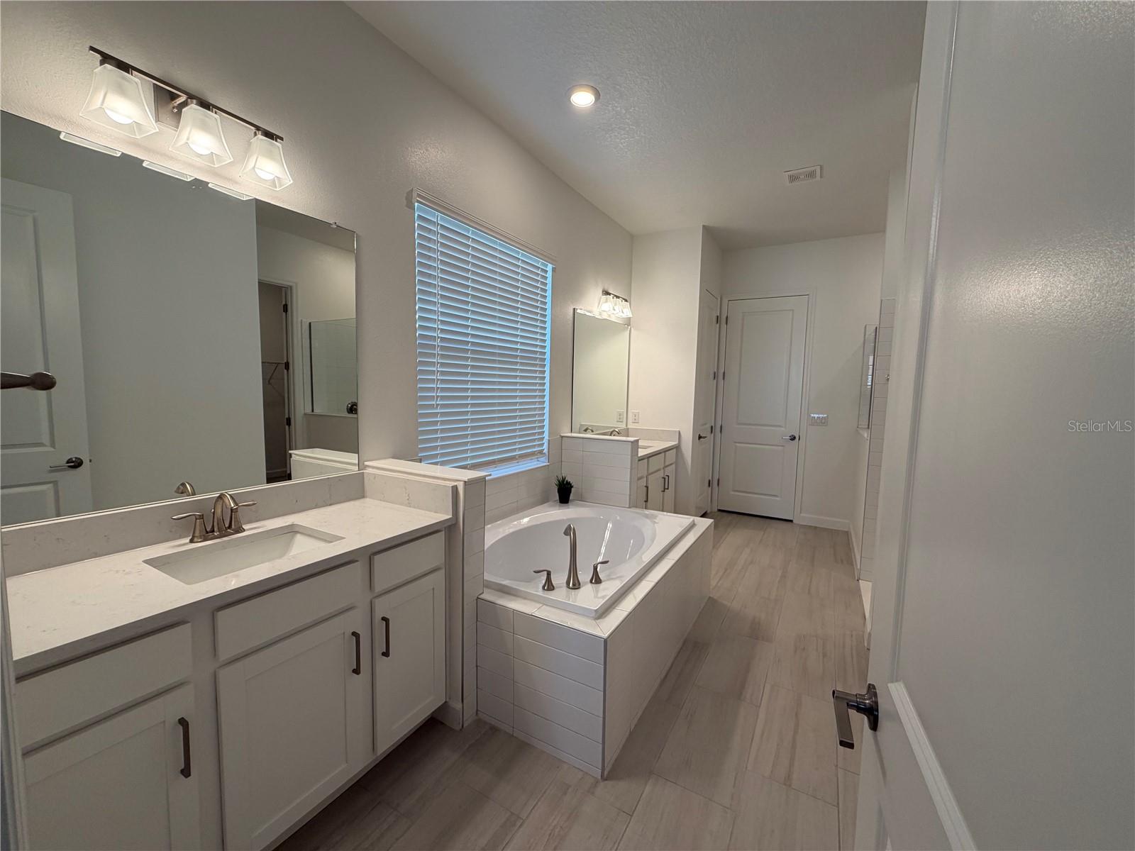 17165 SCUBA CREST ST — photo 26