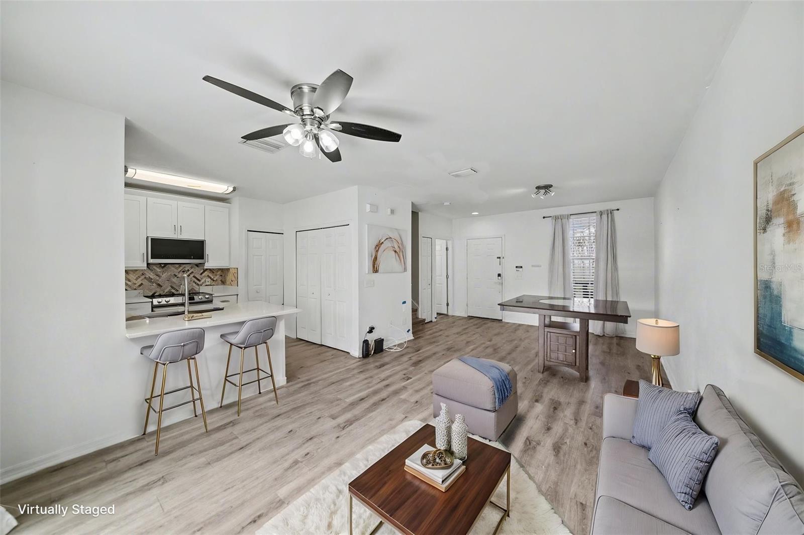 1246 CHARLESWORTH DR — photo 14