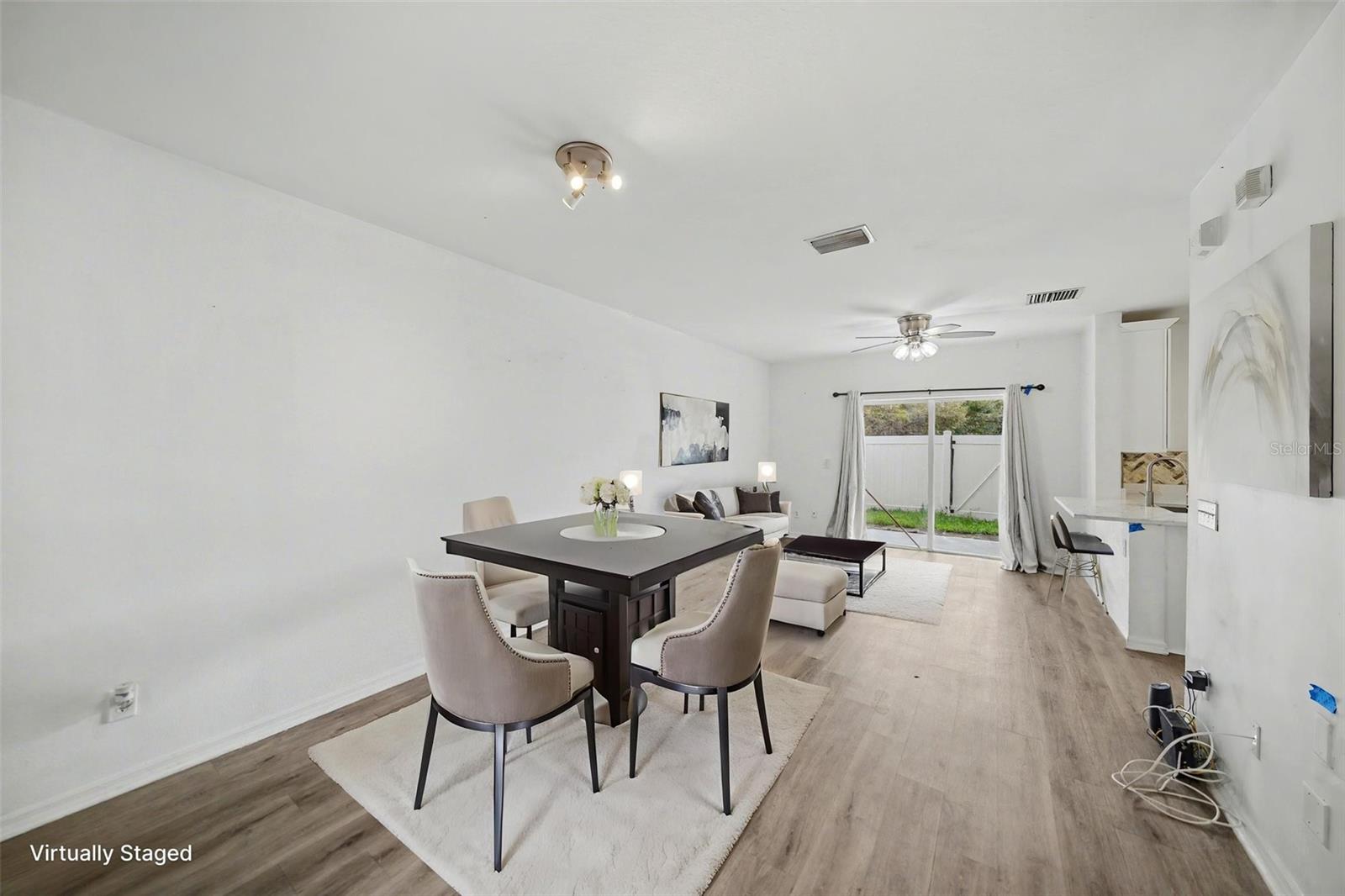 1246 CHARLESWORTH DR — photo 13