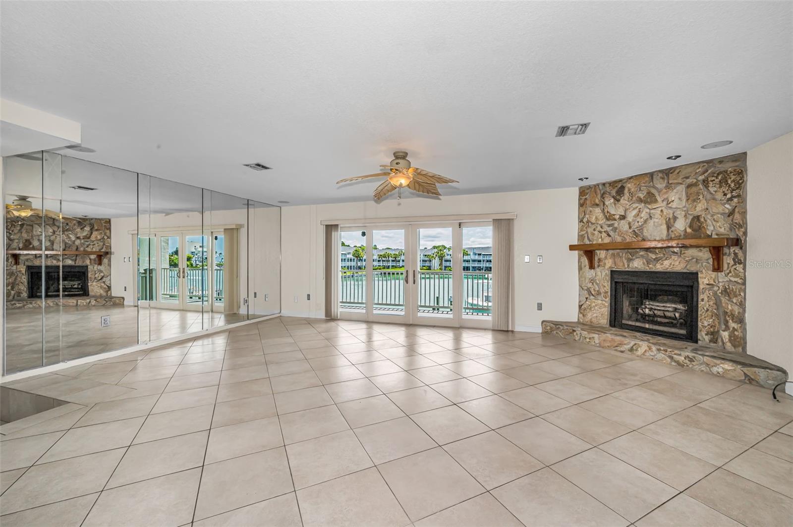 12334 CAPRI CIR N — photo 7