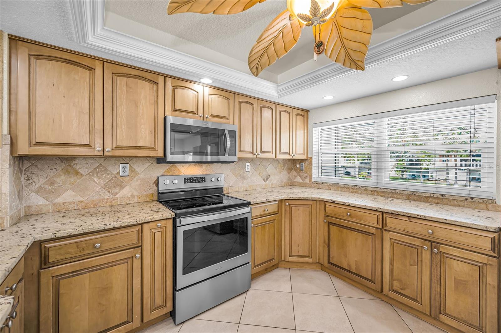 12334 CAPRI CIR N — photo 16