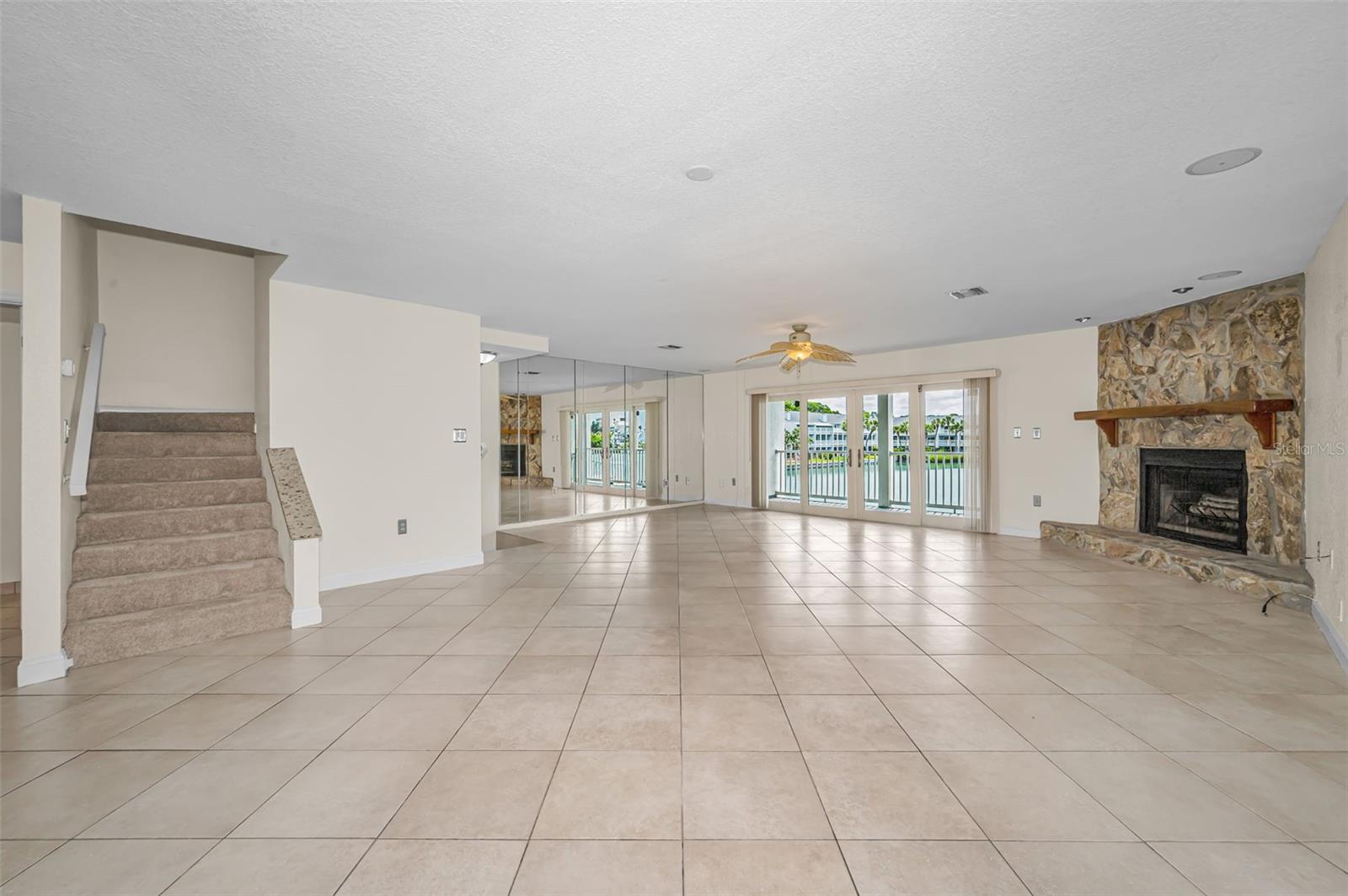 12334 CAPRI CIR N — photo 10