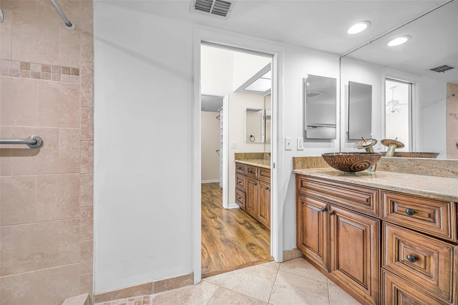 12334 CAPRI CIR N — photo 31