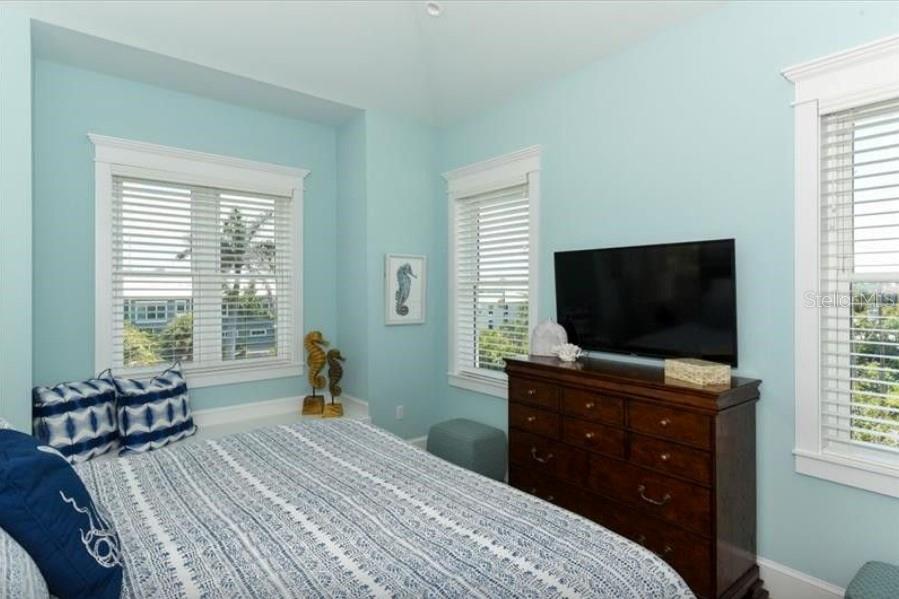 903 GULF DR S — photo 20