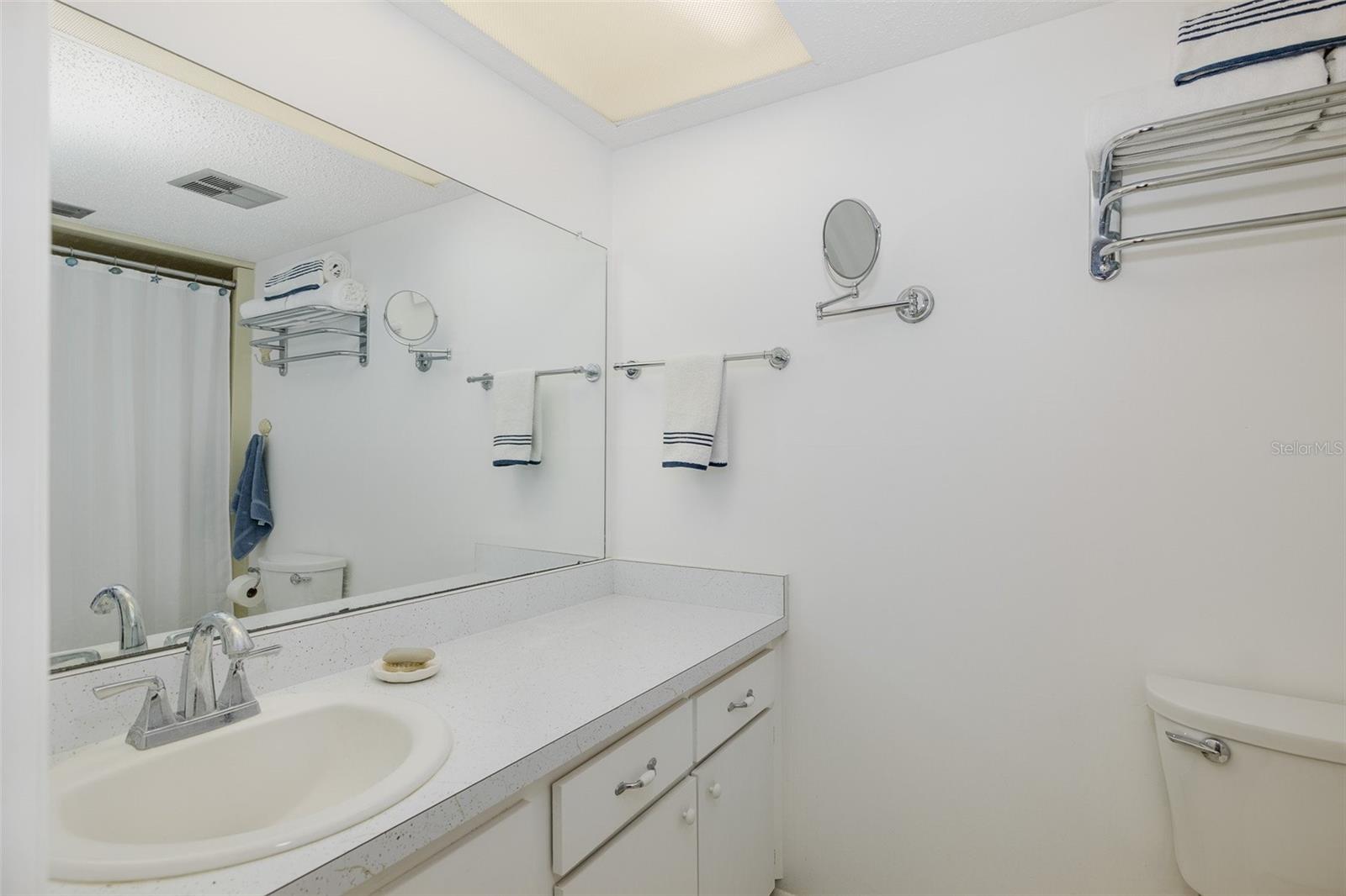 4660 MARINE PKWY #303 — photo 30