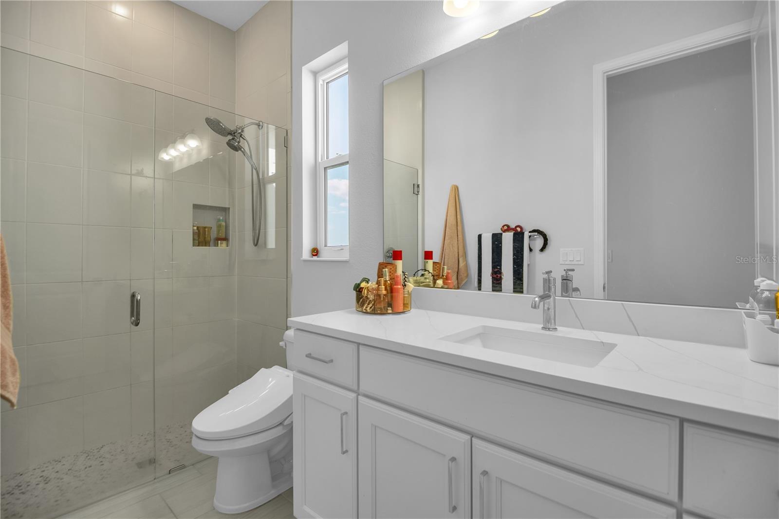 5215 TITLE ROW DR — photo 43