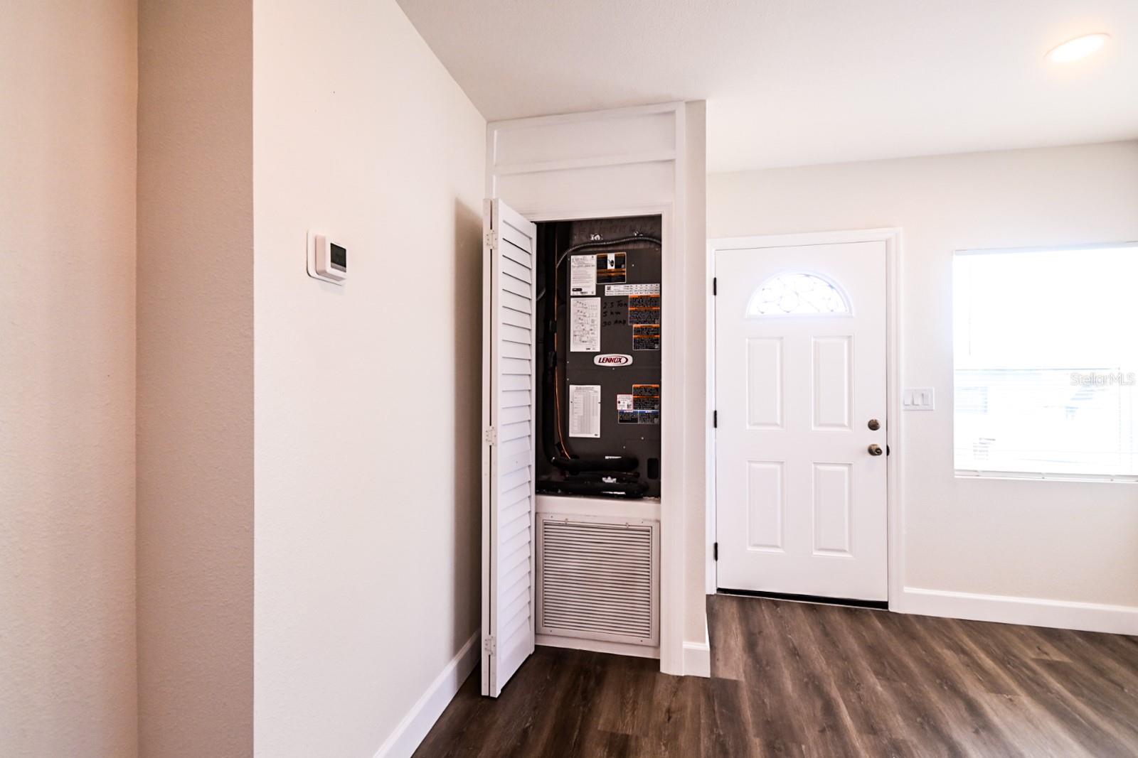 426 S DISSTON AVE — photo 33