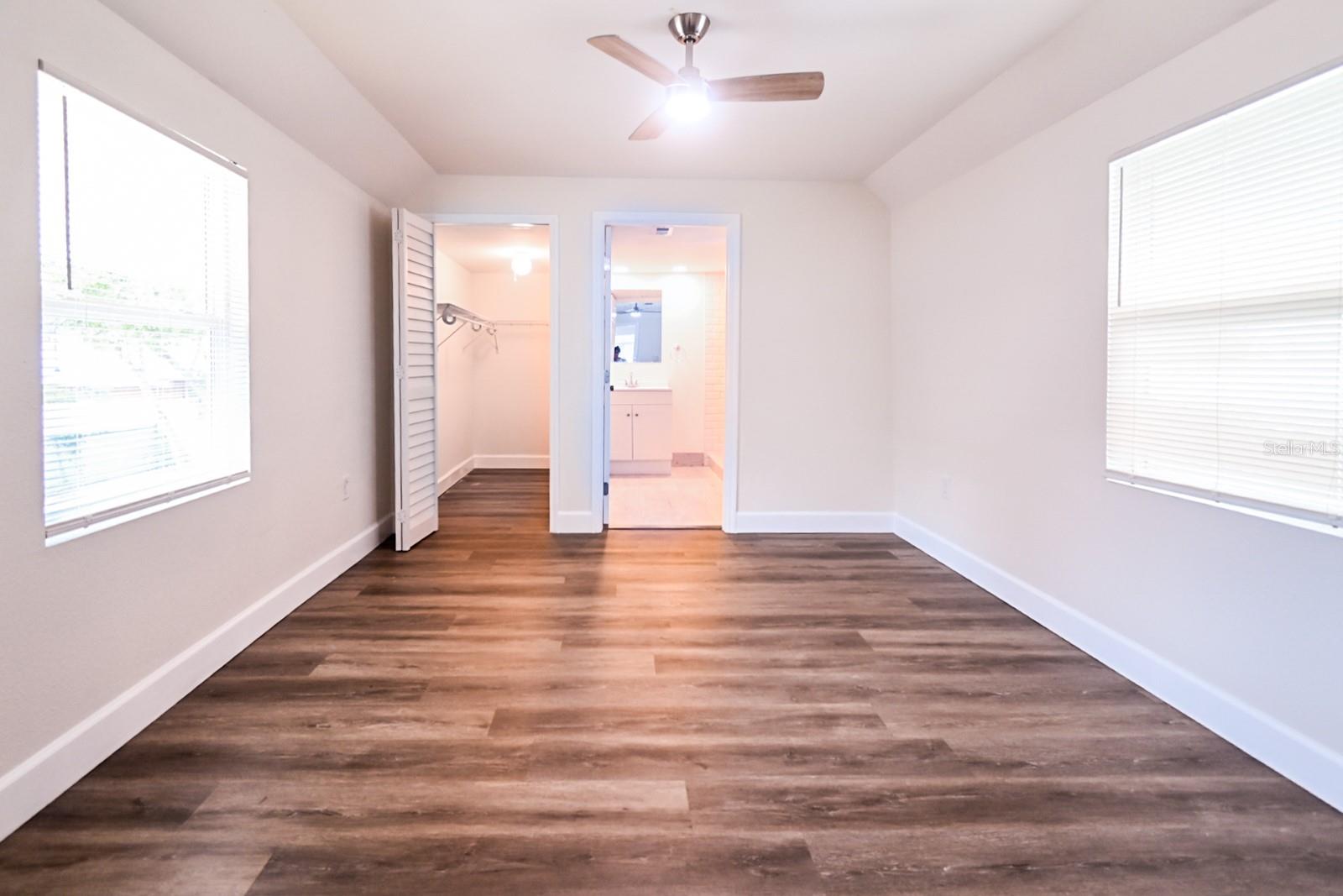 426 S DISSTON AVE — photo 20