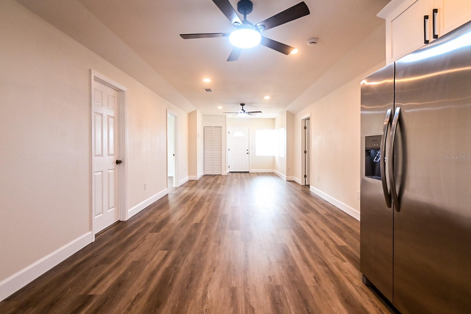 426 S DISSTON AVE — photo 17