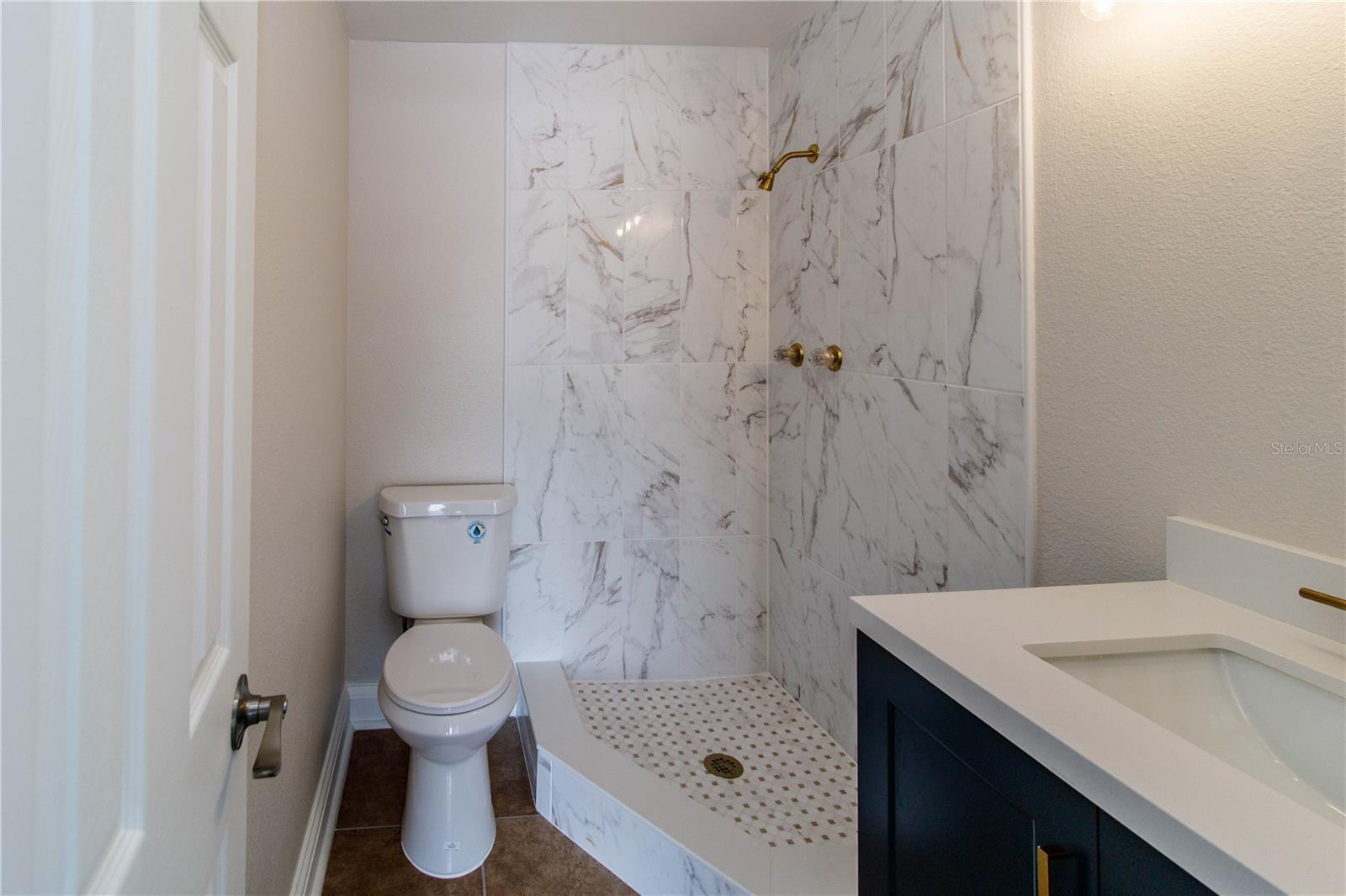 7434 MAKO DR — photo 10