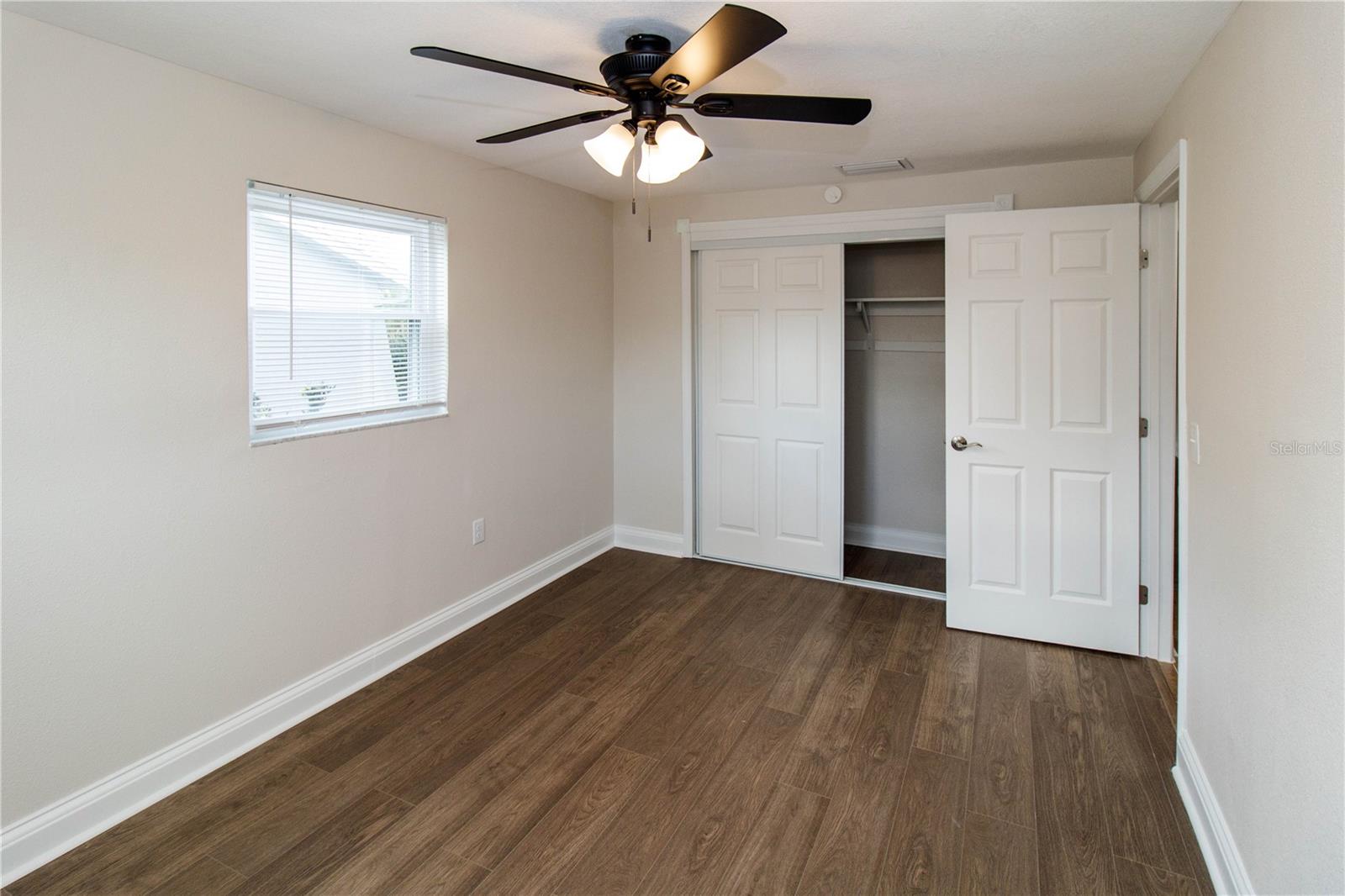 7434 MAKO DR — photo 8