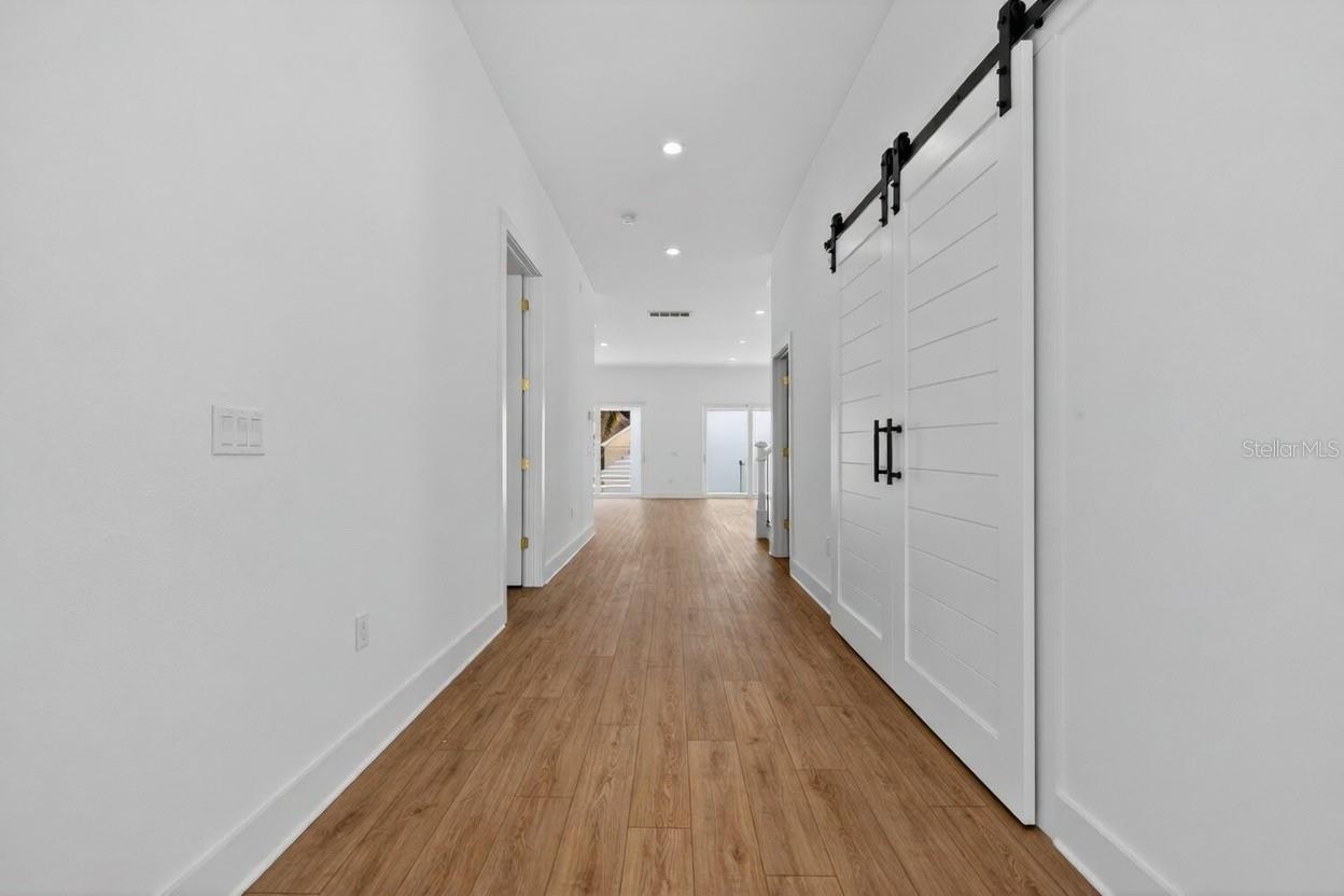 842 30TH AVE — photo 8