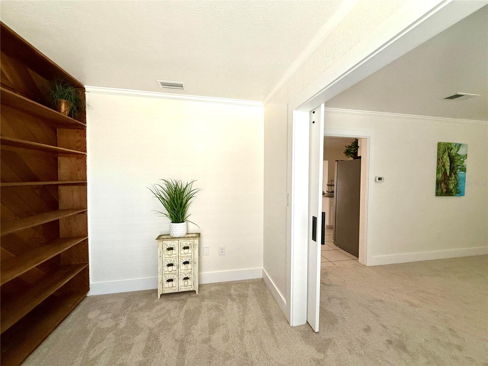 3715 SHARONDALE DR — photo 12