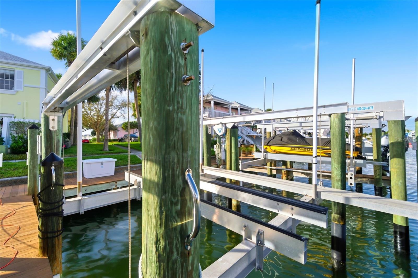 5174 BEACH DR SE #D — photo 32