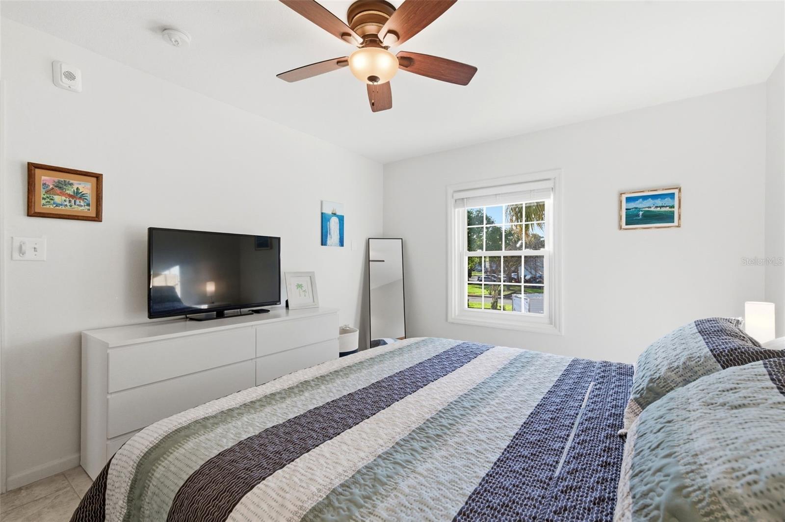 5174 BEACH DR SE #D — photo 20