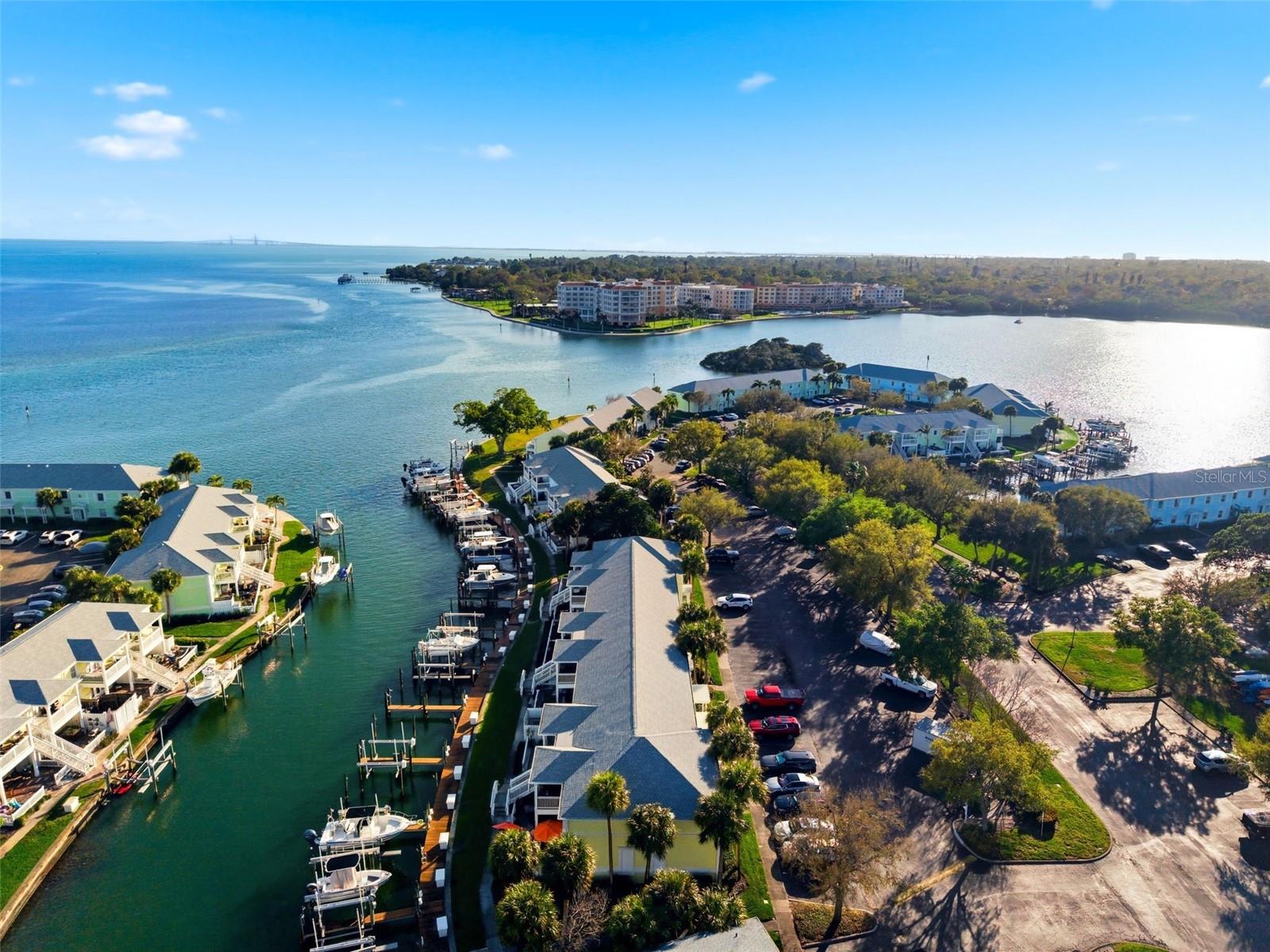 5174 BEACH DR SE #D — photo 2