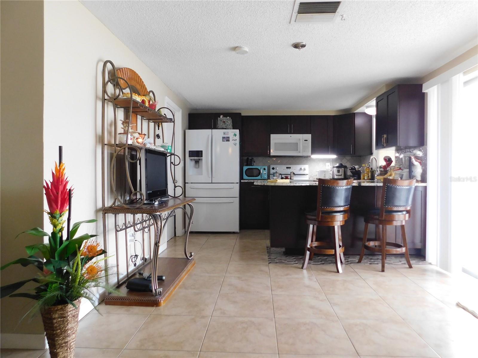 3801 DARLINGTON RD — photo 9
