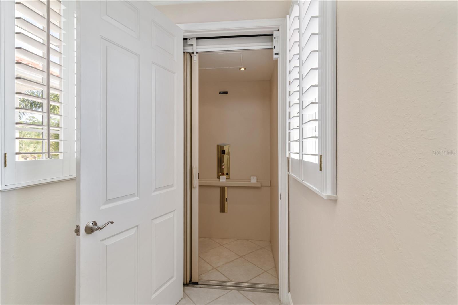 133 BELLA VISTA TER #32C — photo 6