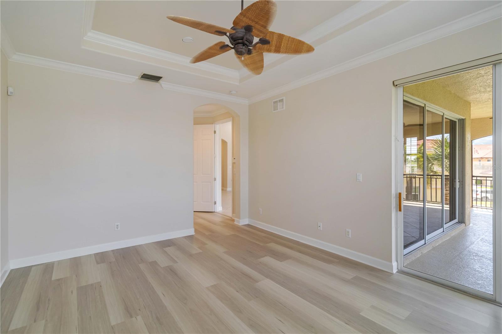 133 BELLA VISTA TER #32C — photo 19