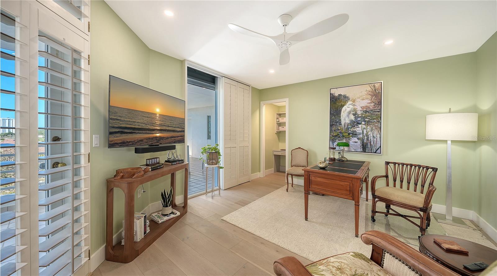2410 HARBOURSIDE DR #142 — photo 36