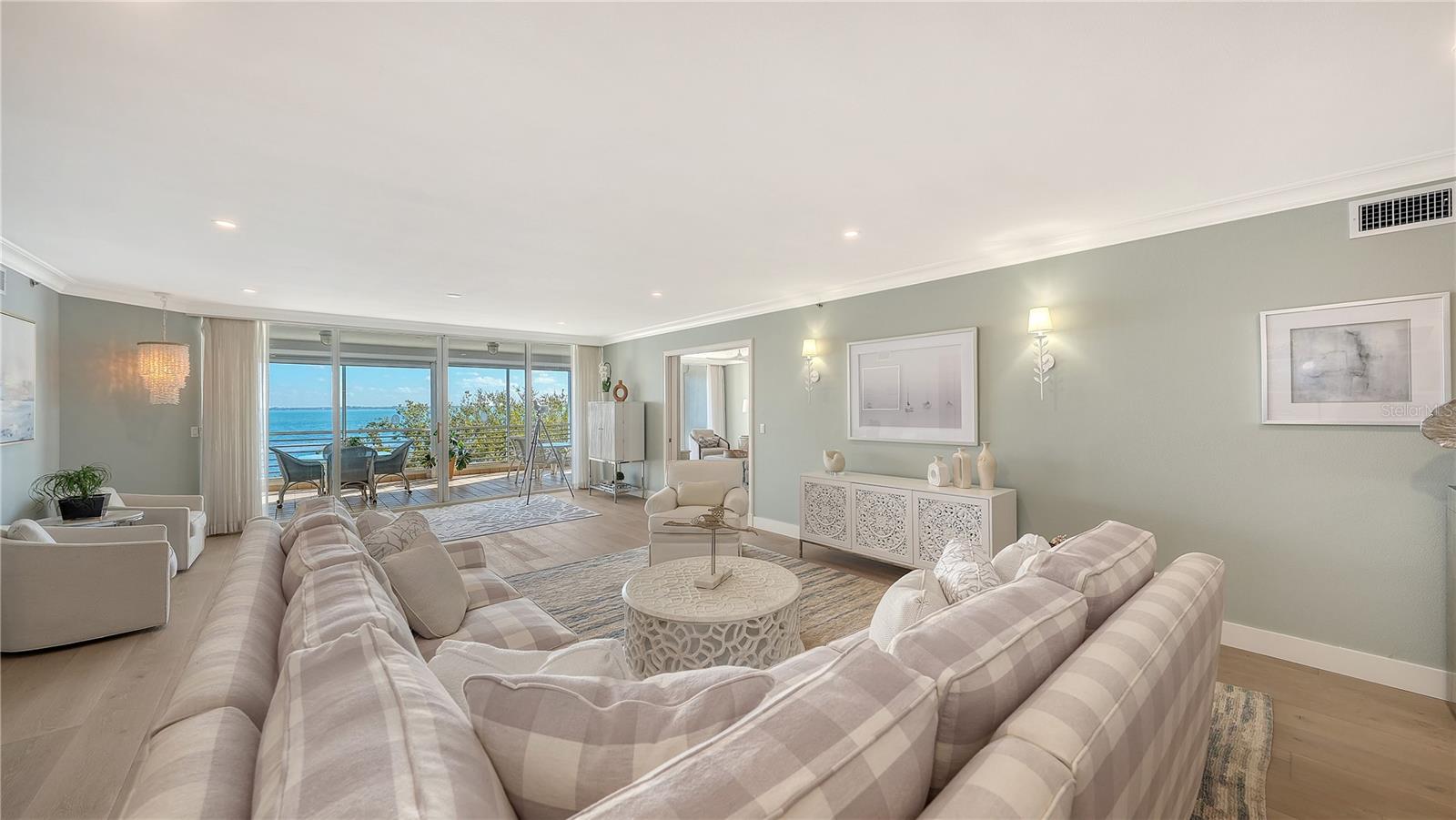 2410 HARBOURSIDE DR #142 — photo 5