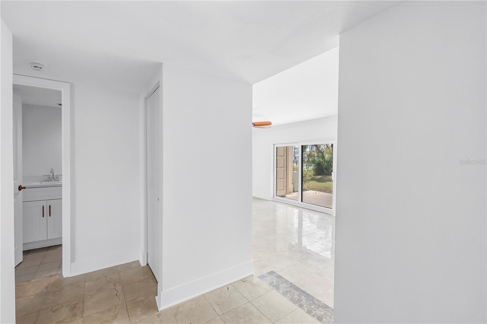 509 PLAZA SEVILLE CT #19 — photo 31
