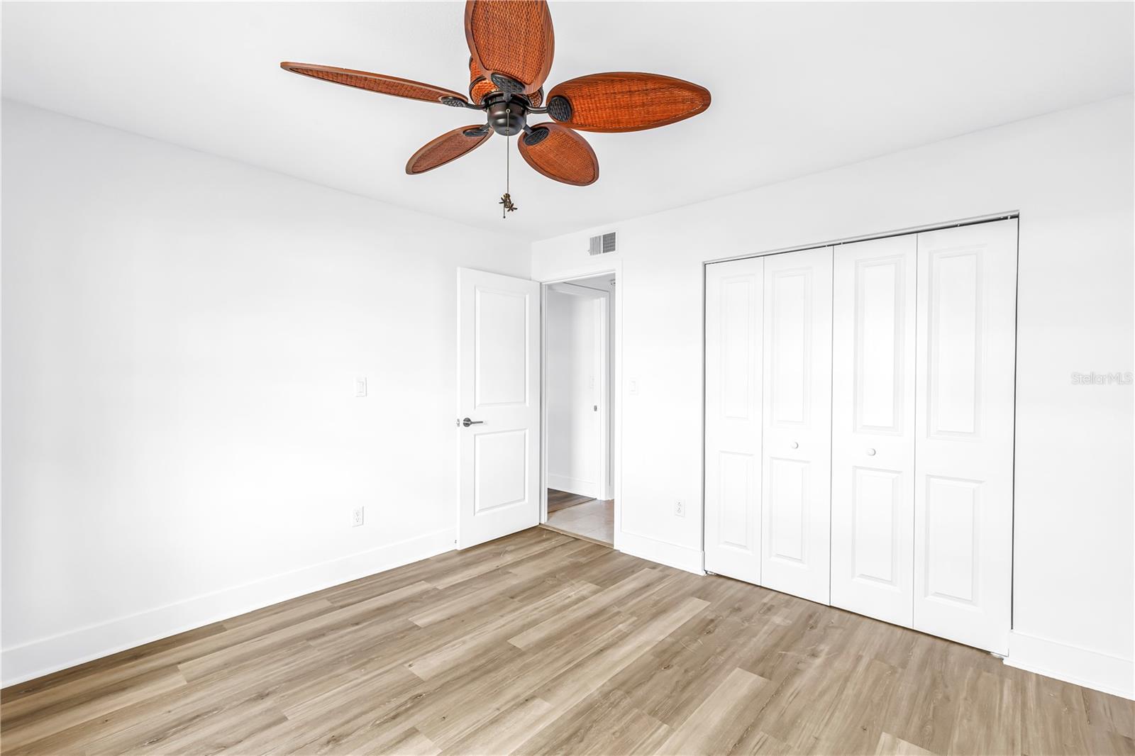 509 PLAZA SEVILLE CT #19 — photo 27