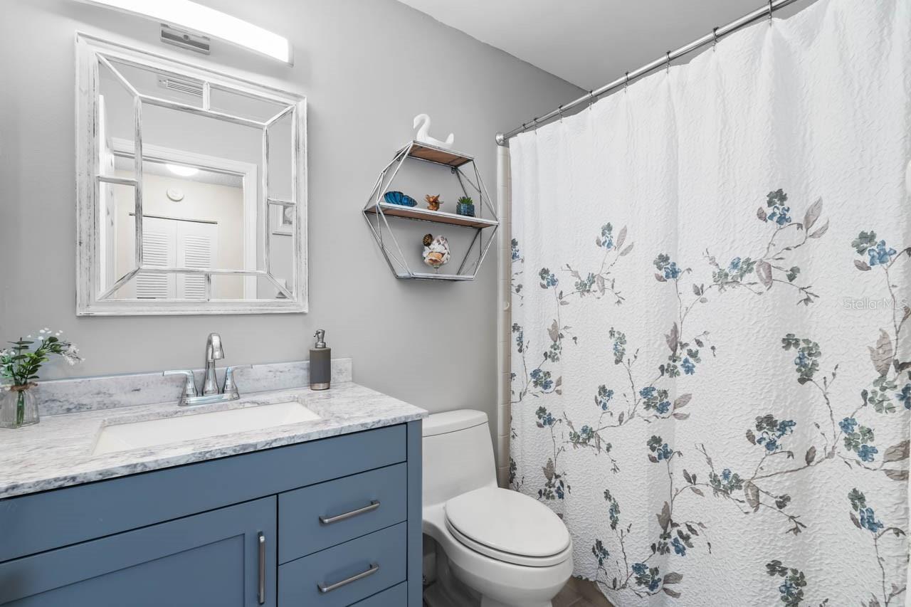 1415 LANGLEY DR — photo 27