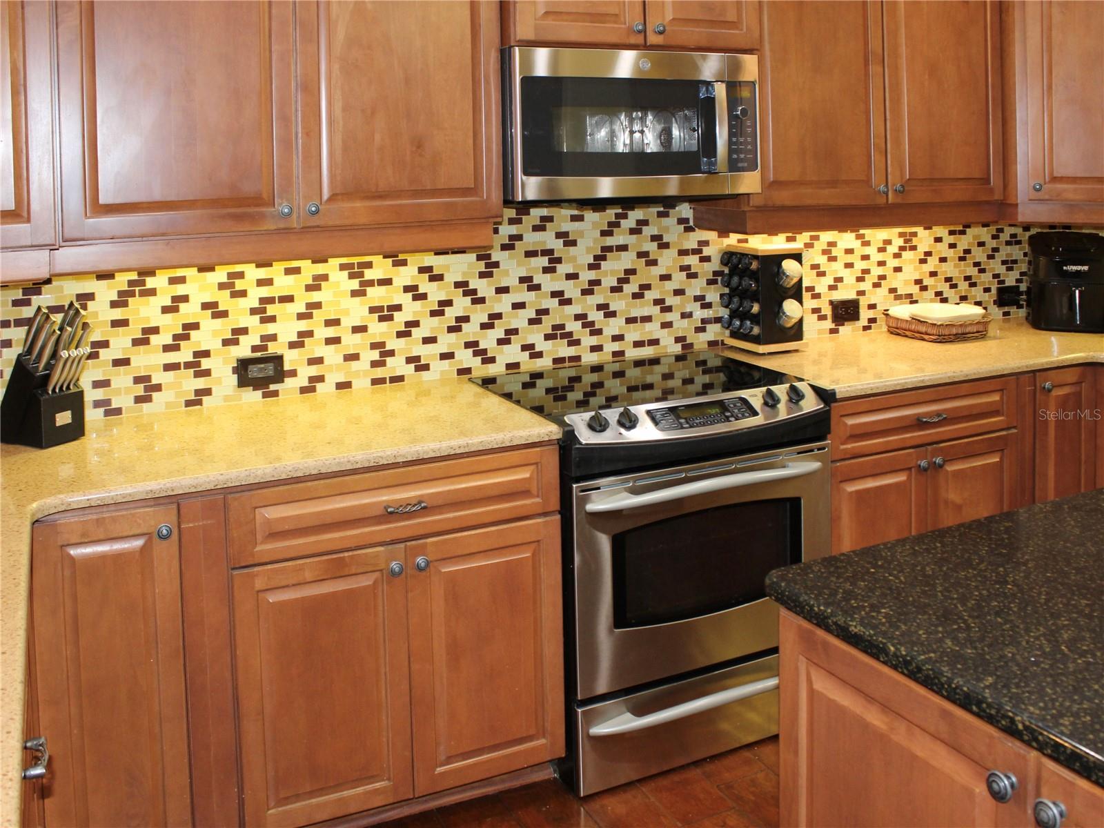 406 PETREL TRL — photo 28