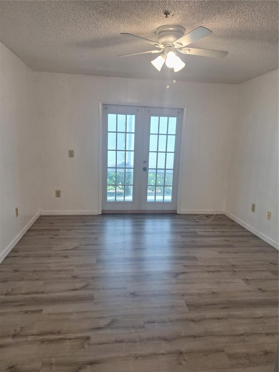 11910 SKYLAKE PL #E — photo 13
