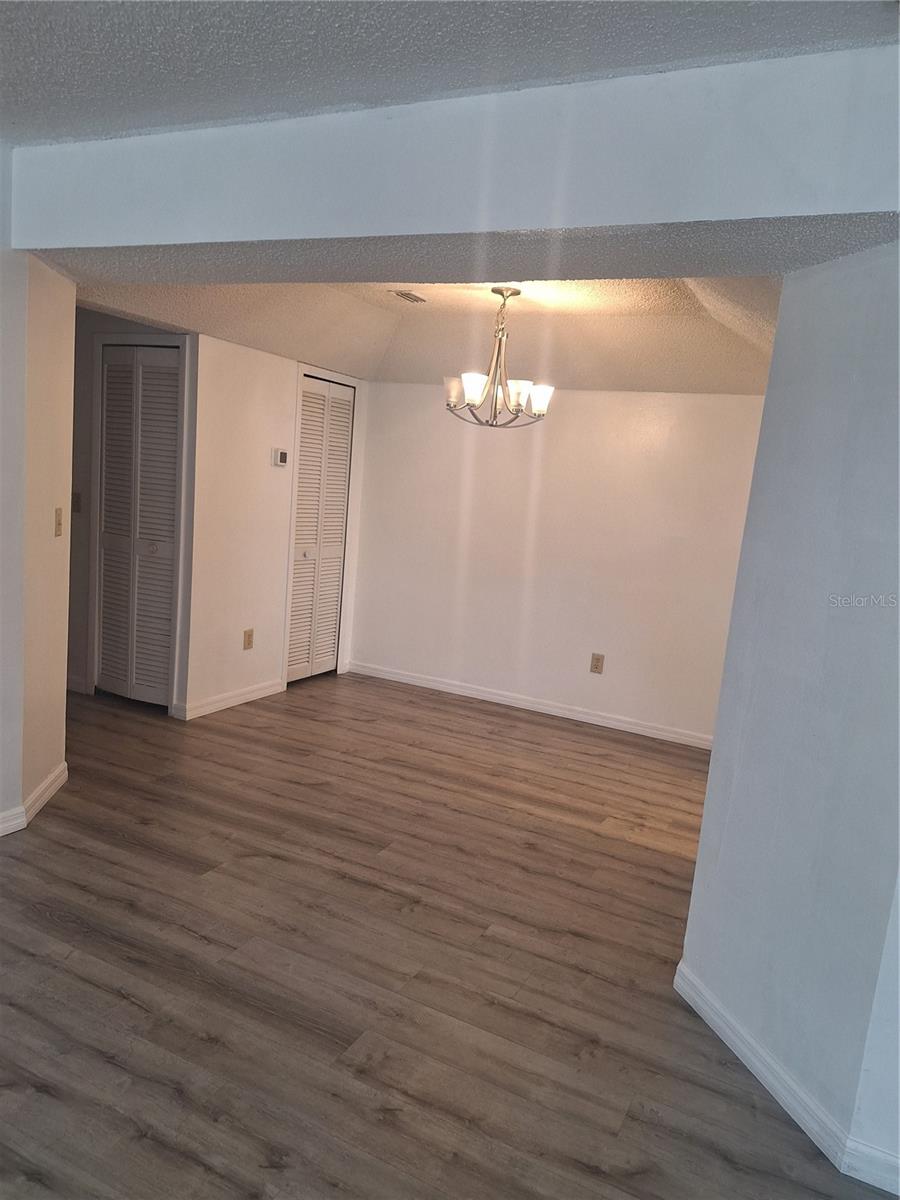 11910 SKYLAKE PL #E — photo 8