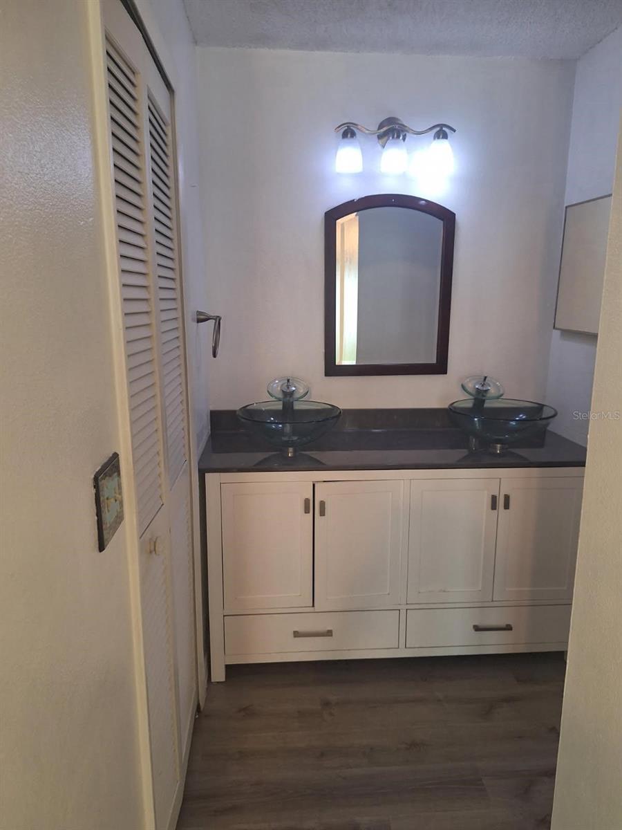 11910 SKYLAKE PL #E — photo 15