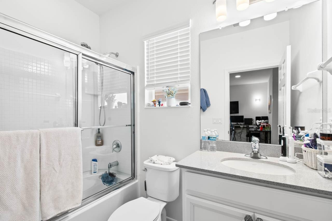 6262 GOLDCOAST AVE — photo 18