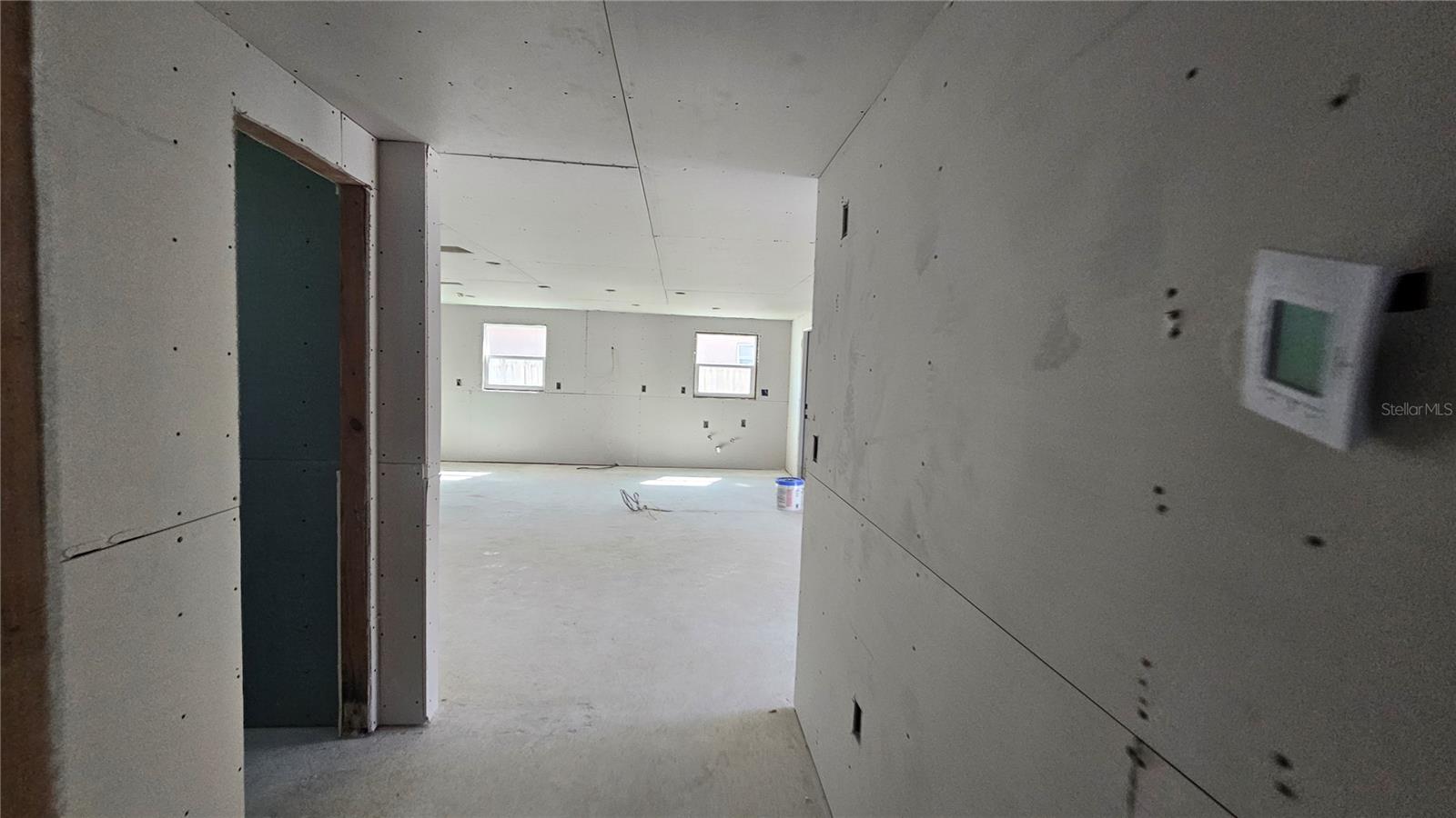 5519 DENVER ST NE — photo 33