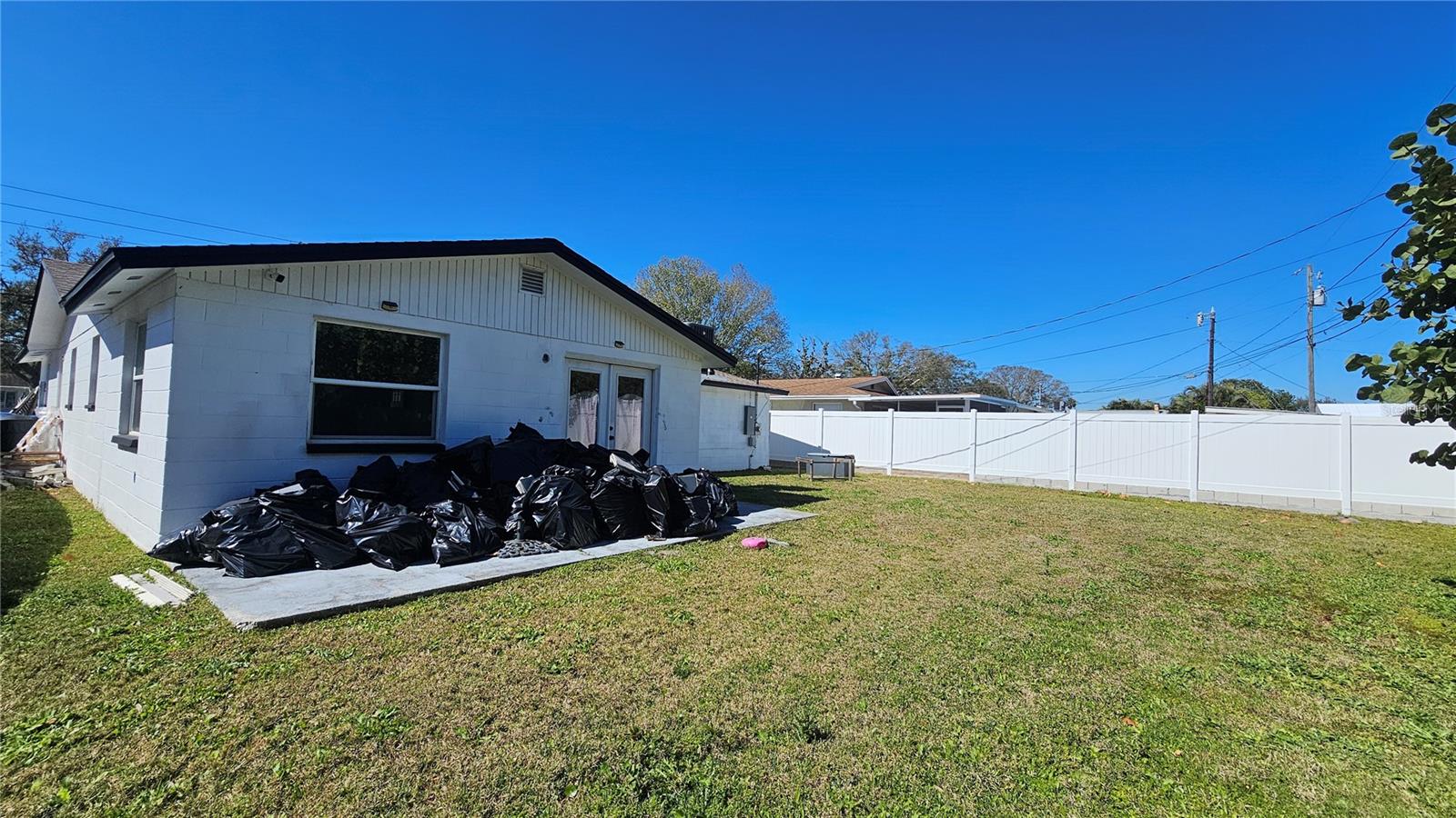 5519 DENVER ST NE — photo 40