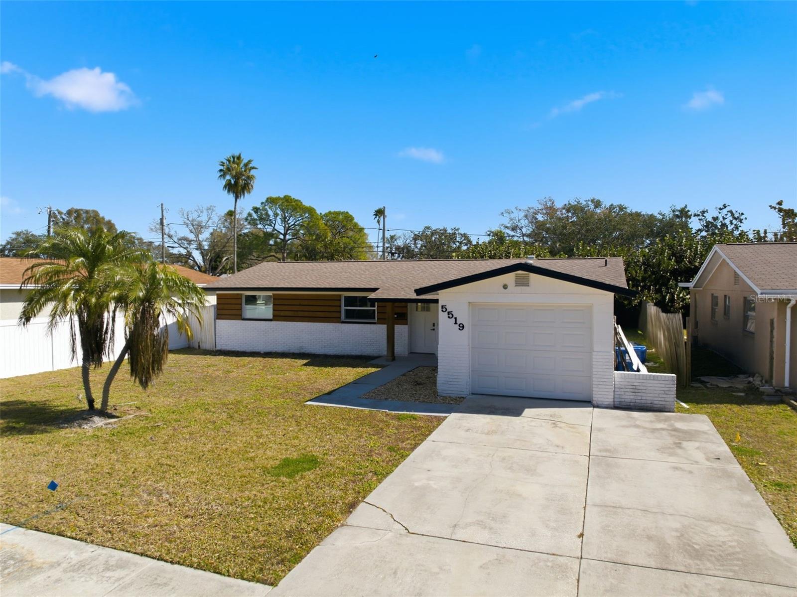 5519 DENVER ST NE — photo 46