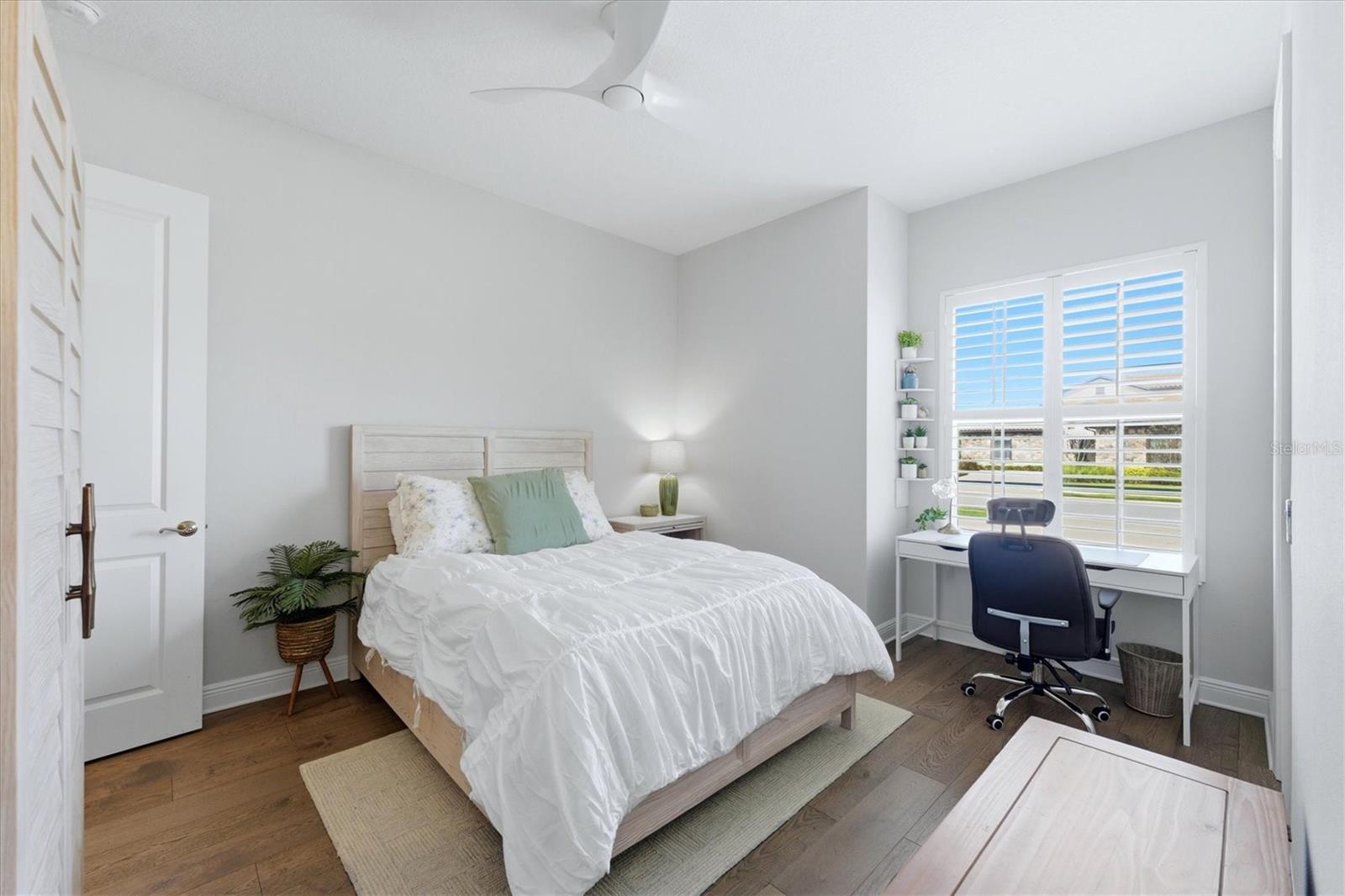 16316 CASTLE PARK TER — photo 34