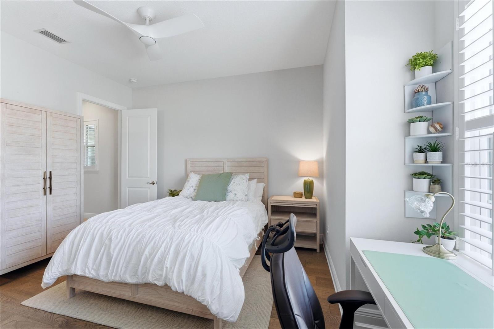 16316 CASTLE PARK TER — photo 33