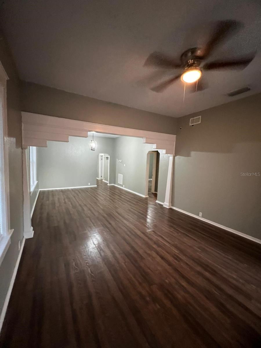 3021 SANCHEZ ST — photo 4