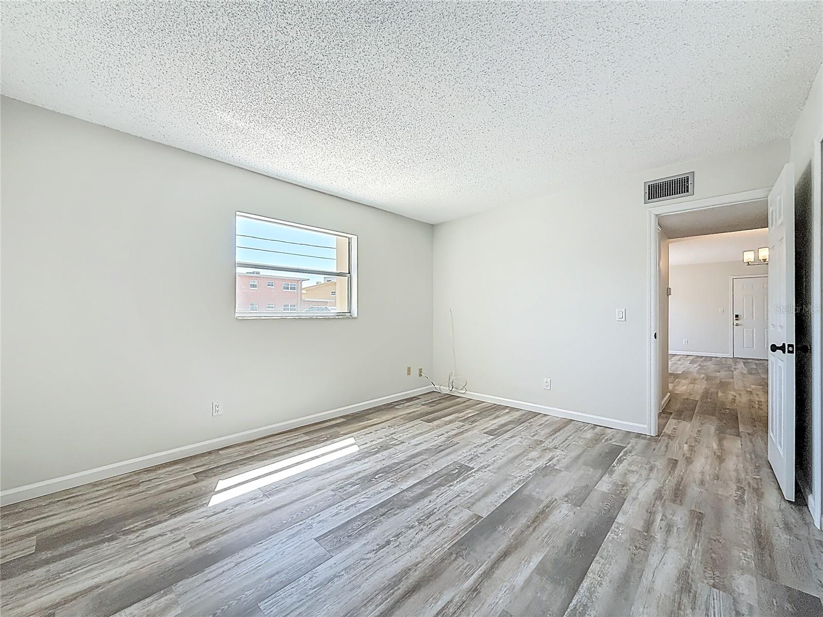 184 117TH AVE #2 — photo 32