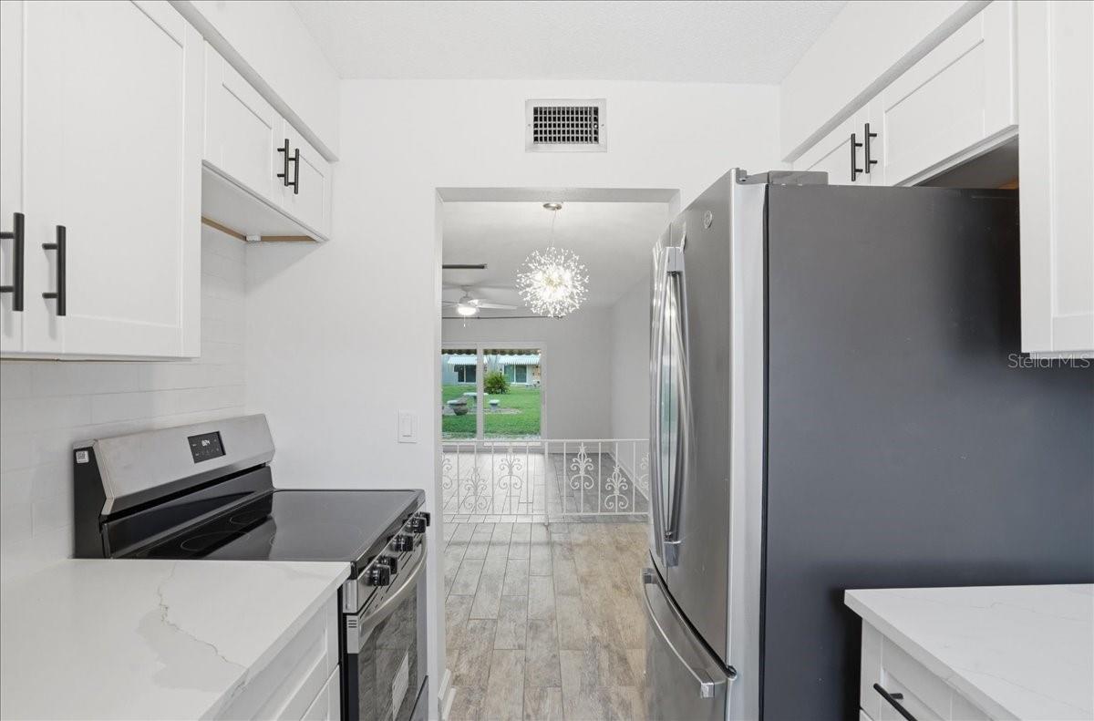 6927 PLACE DE LA PAIX #6927 — photo 13