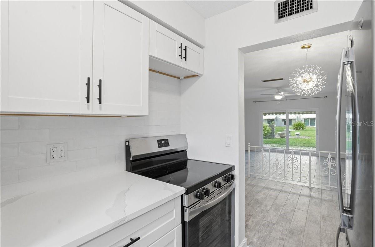 6927 PLACE DE LA PAIX #6927 — photo 11