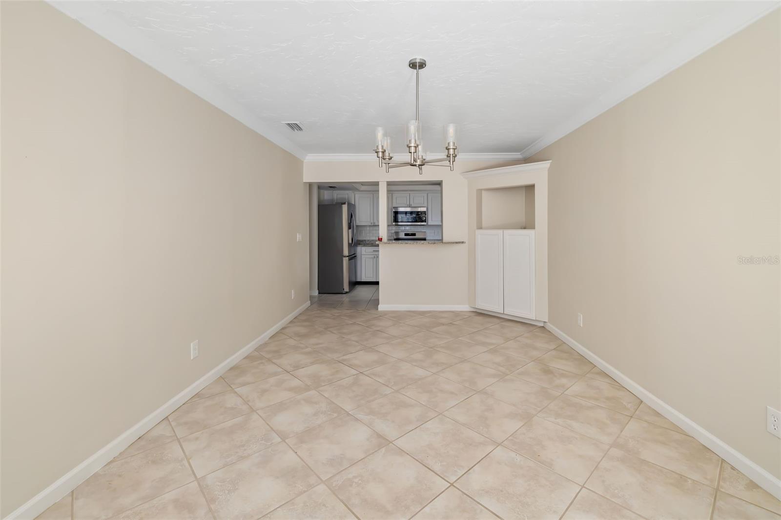 1097 WILLIS AVE — photo 21