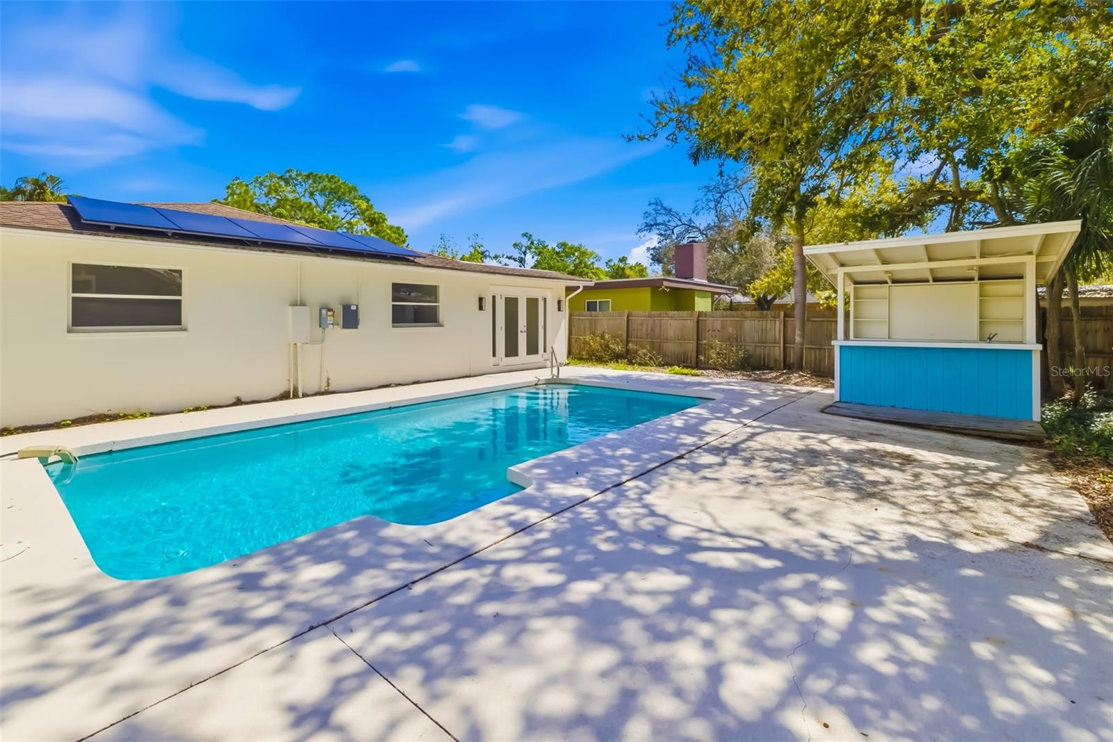 1097 WILLIS AVE — photo 41
