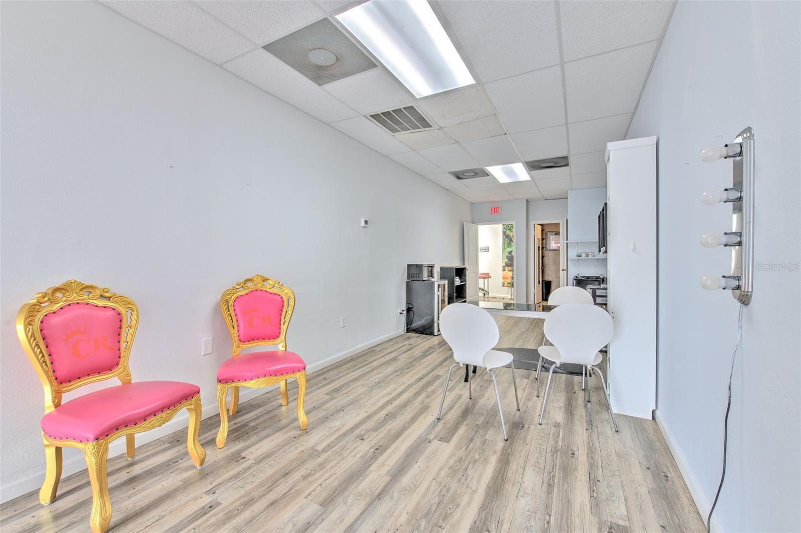 1402 E FLETCHER AVE #1406 — photo 14