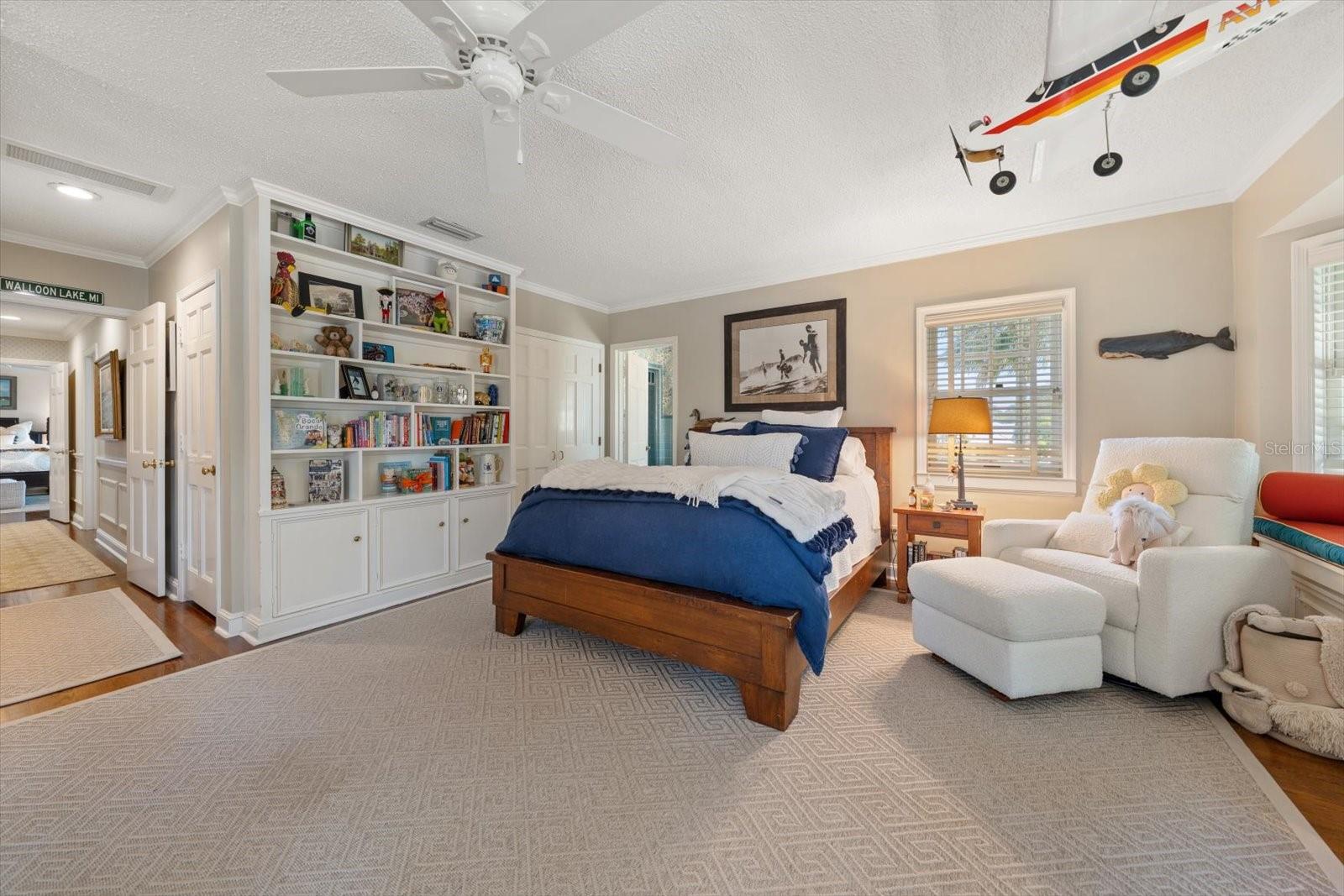 100 SARASOTA RD — photo 36