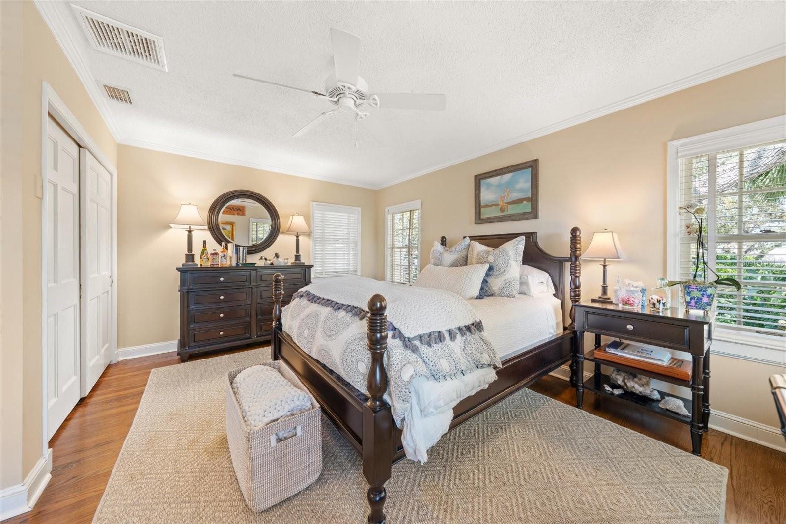 100 SARASOTA RD — photo 40