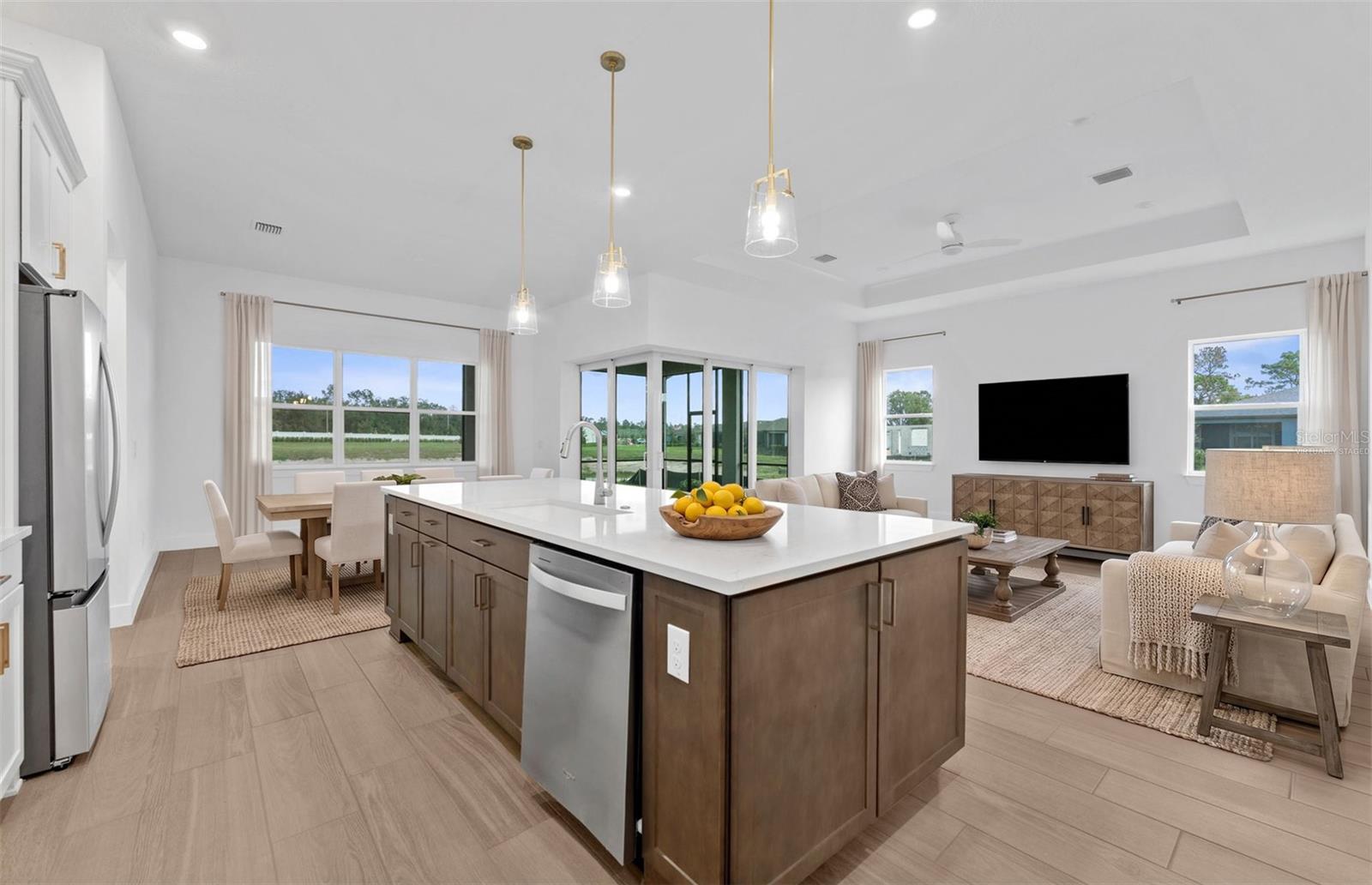 16739 HARVEST LEAF RD — photo 2