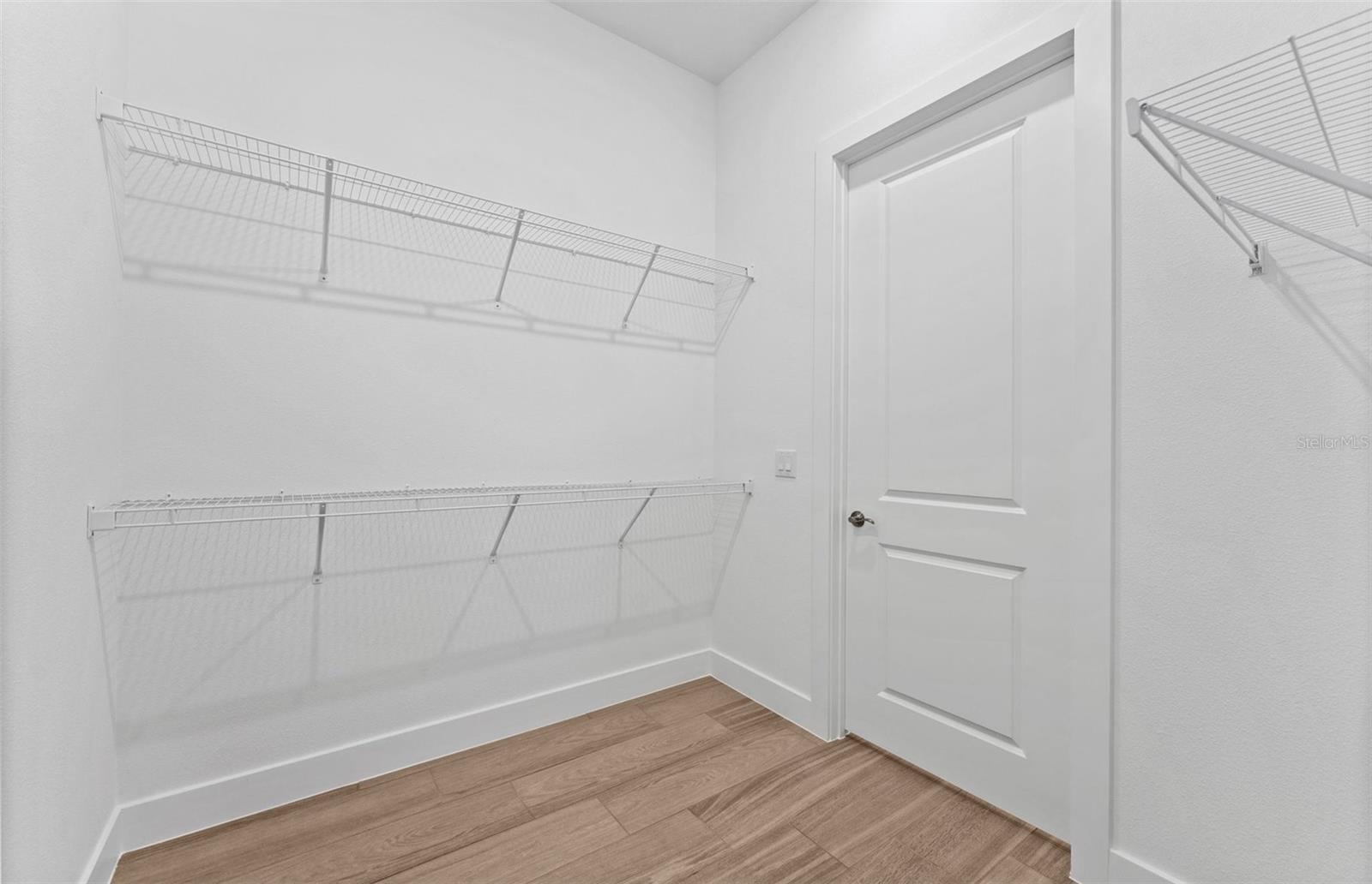 16739 HARVEST LEAF RD — photo 9